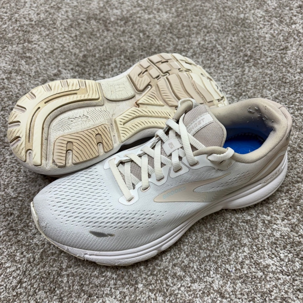 Brooks Ghost 15 Running Shoes Womens 8.5B White Oyster Yucca 1203801B189
